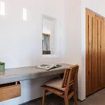 Mileo カロ・リヴァディ