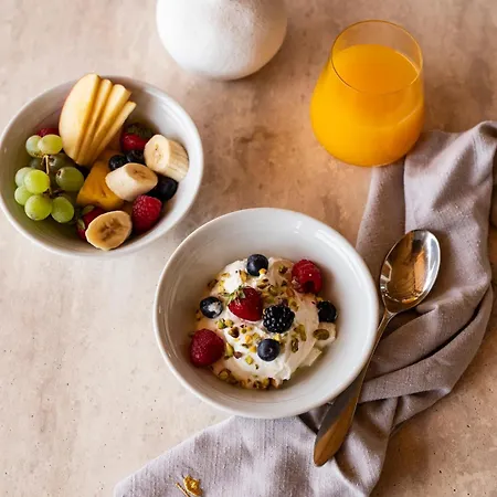 Mileo Отель Кало-Ливади