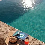 Szálloda Mileo Kaló Livádi